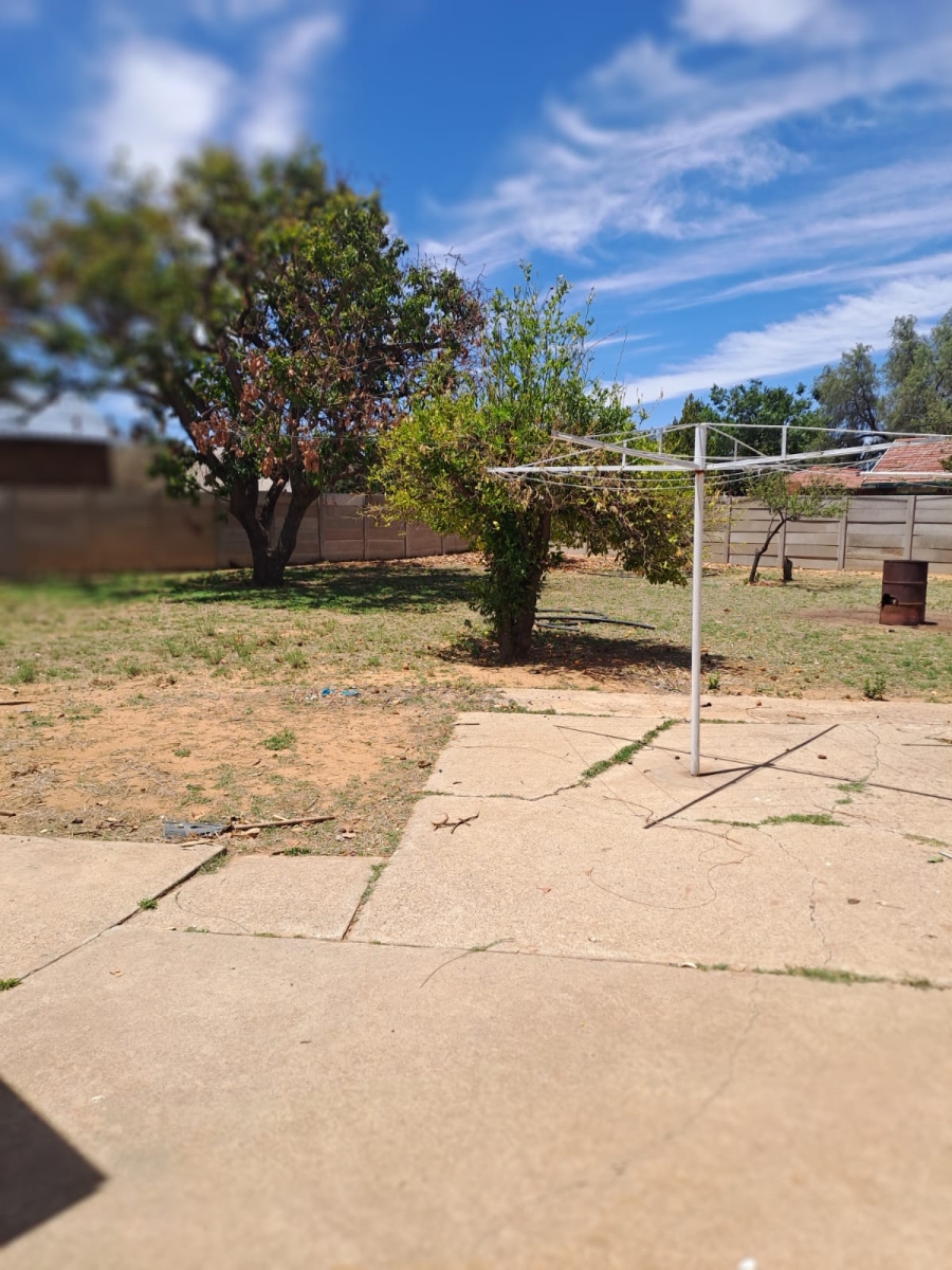 3 Bedroom Property for Sale in Flamingo Park Free State